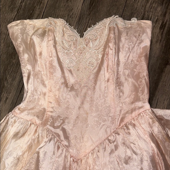 Vintage Gunne Sax woman’s light pink strapless dress - size 11/12 - Picture 2 of 8
